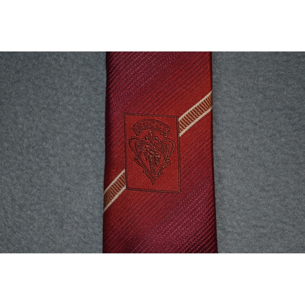 Gucci Burgundy / Red Repp Tie Silk Necktie Business - Picture 6 of 8
